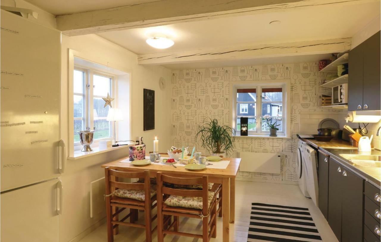 Gorgeous Home In Oestra Soennarsloev With Kitchen Ostra Sonnarslov 外观 照片